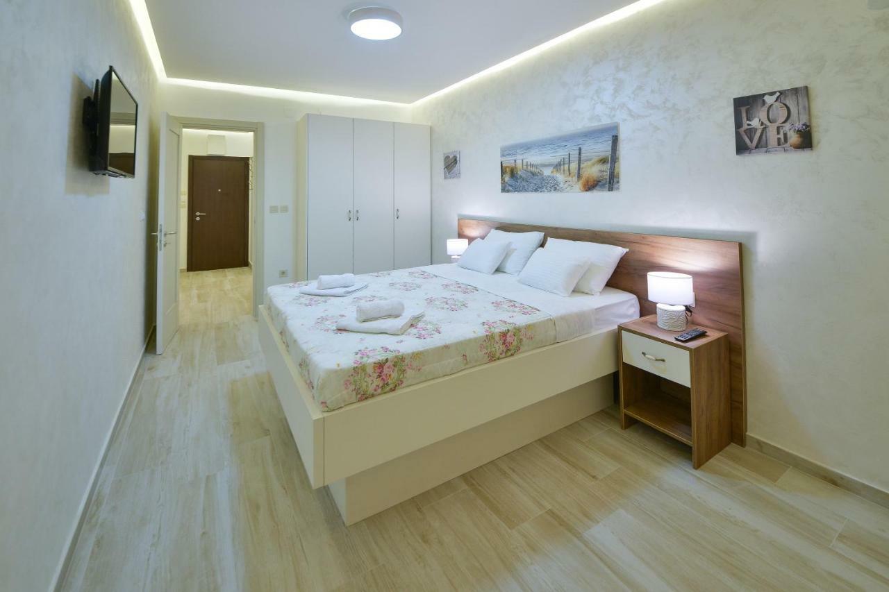 Brand New Apartments Sveti Stefan Exterior foto